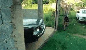 地铁上看到女朋友怎么办,地铁上怎么提醒女朋友