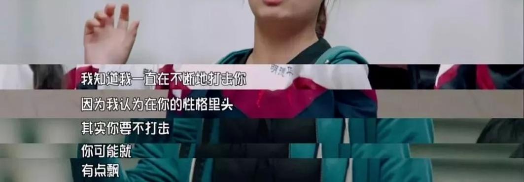 夏令营魔鬼训练往脸上泼水,夏令营军训教官用水泼孩子