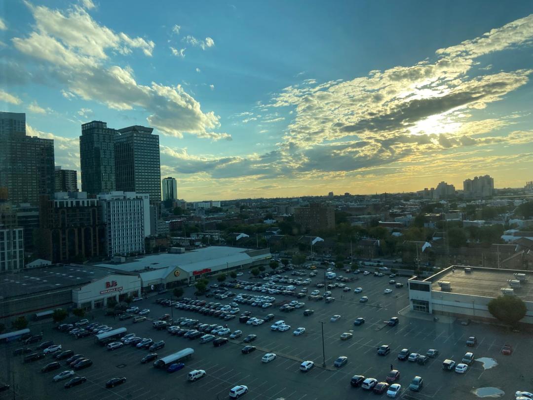 看他分享在纽约大学读计算机的体验，慕了！