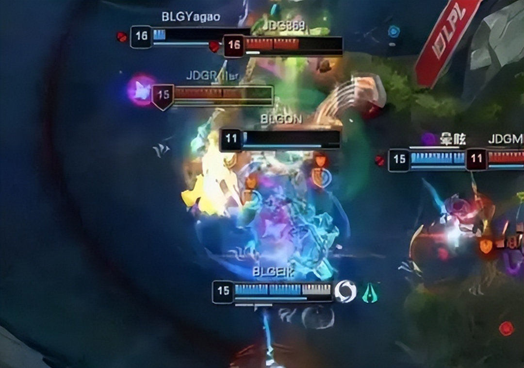 硬是不开大？Xun绝活千钰被质疑“买了”，IG经理：不要诋毁选手