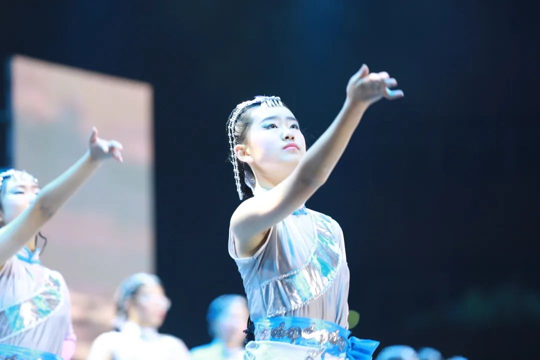 八斗扬帆，为梦起航