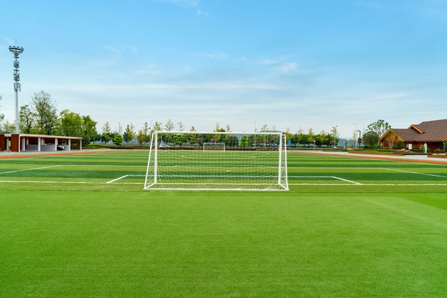 河南建业足球俱乐部解散了吗,河南建业要退出中超了吗