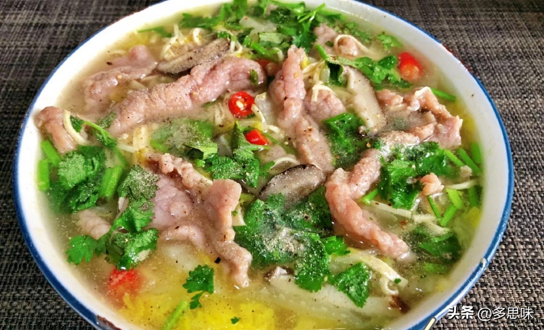 秋天要多喝汤学会6款家庭小炖汤,秋后一碗汤