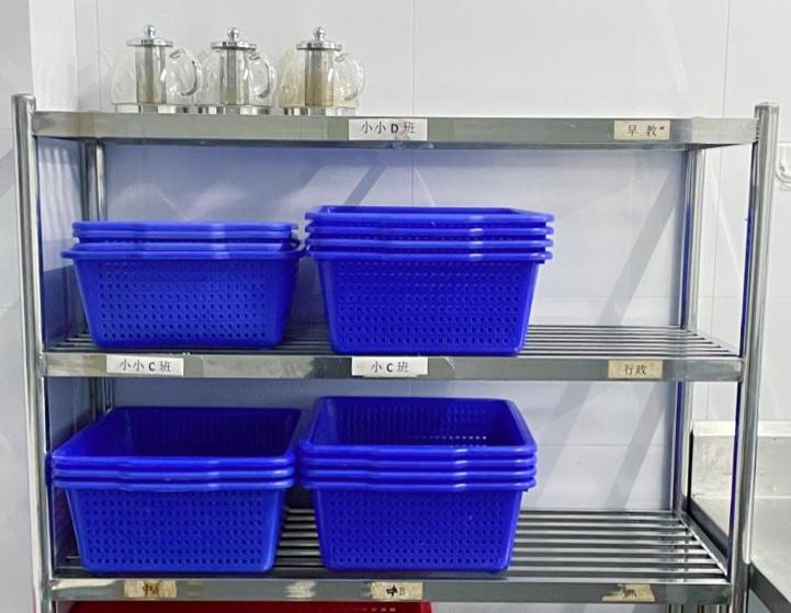 汕头市食品安全协会“食安在线”栏目组走进国澳希尔斯中冠幼儿园