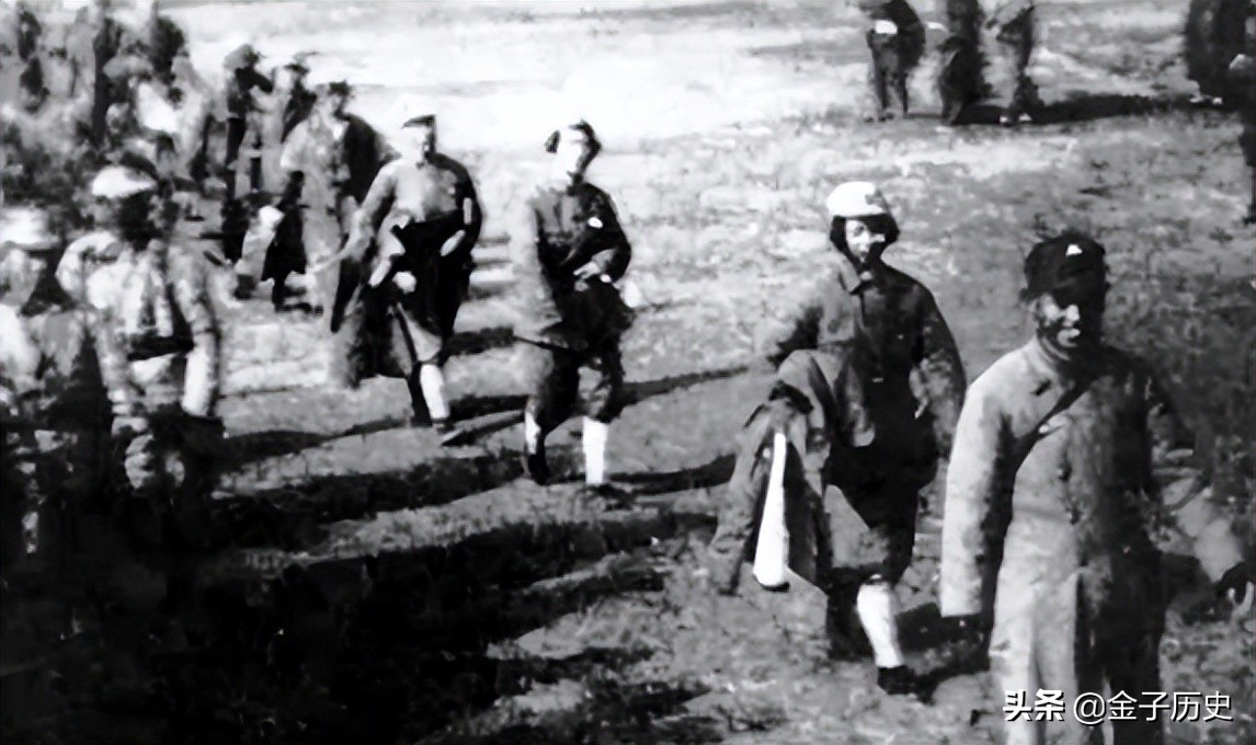 谁来当新四军参谋长？叶挺和项英提名4人，主席却选了另外一人