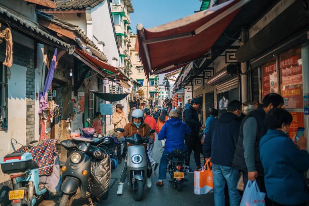 没想到有一天，在菜场被馋哭