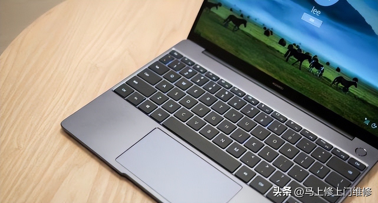 笔记本进水了一招教你解决,笔记本电脑进水开机滴滴响为什么