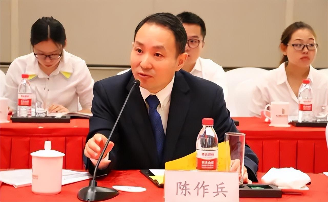 肿瘤科主任父亲得癌症被中医治好,父亲患癌医生放弃治疗完整版