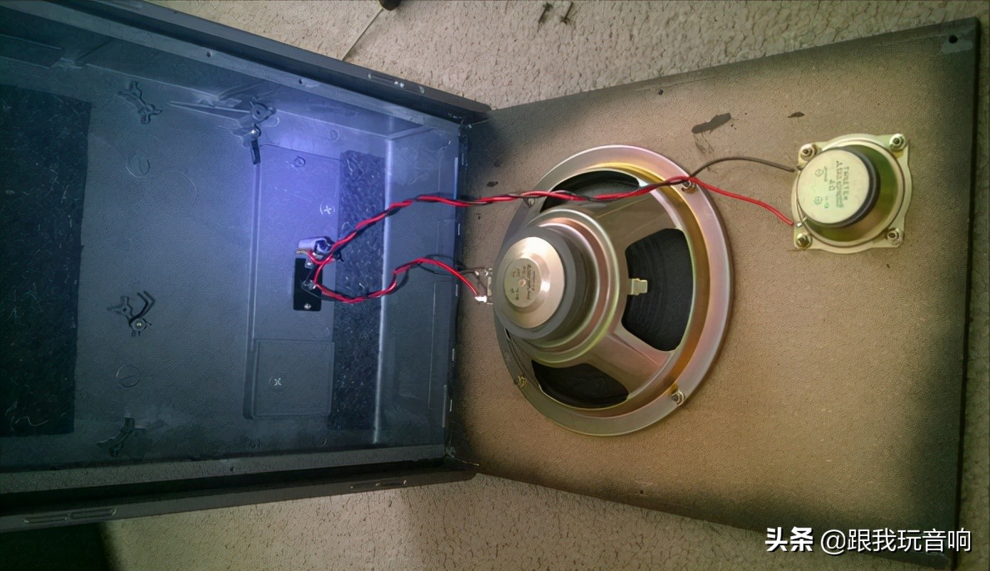 松下RX-6400也称为RX-A2可能是80年代以来最响亮的便携式音响