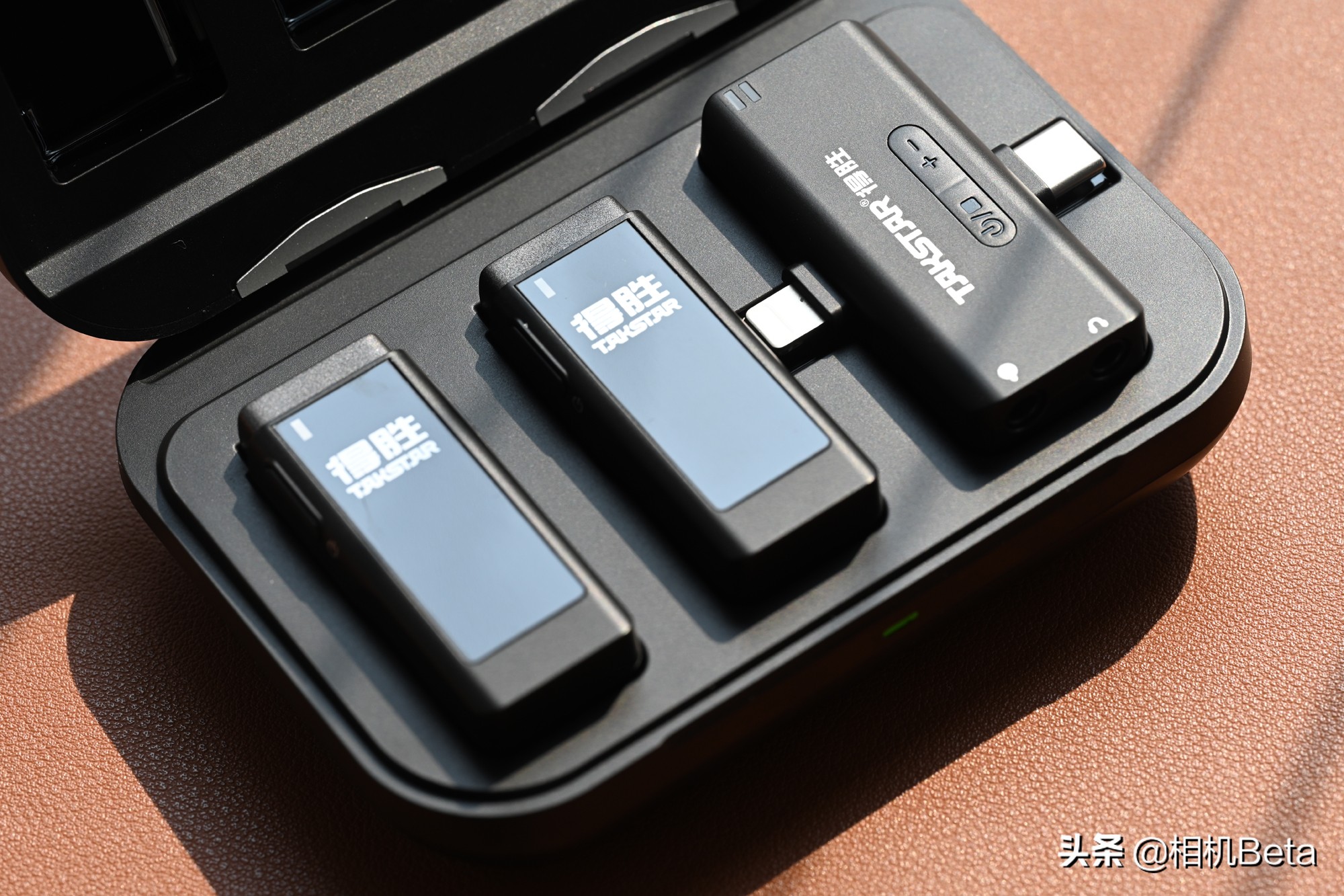 得胜无线麦克风连手机,手机相机都能用的无线麦克风