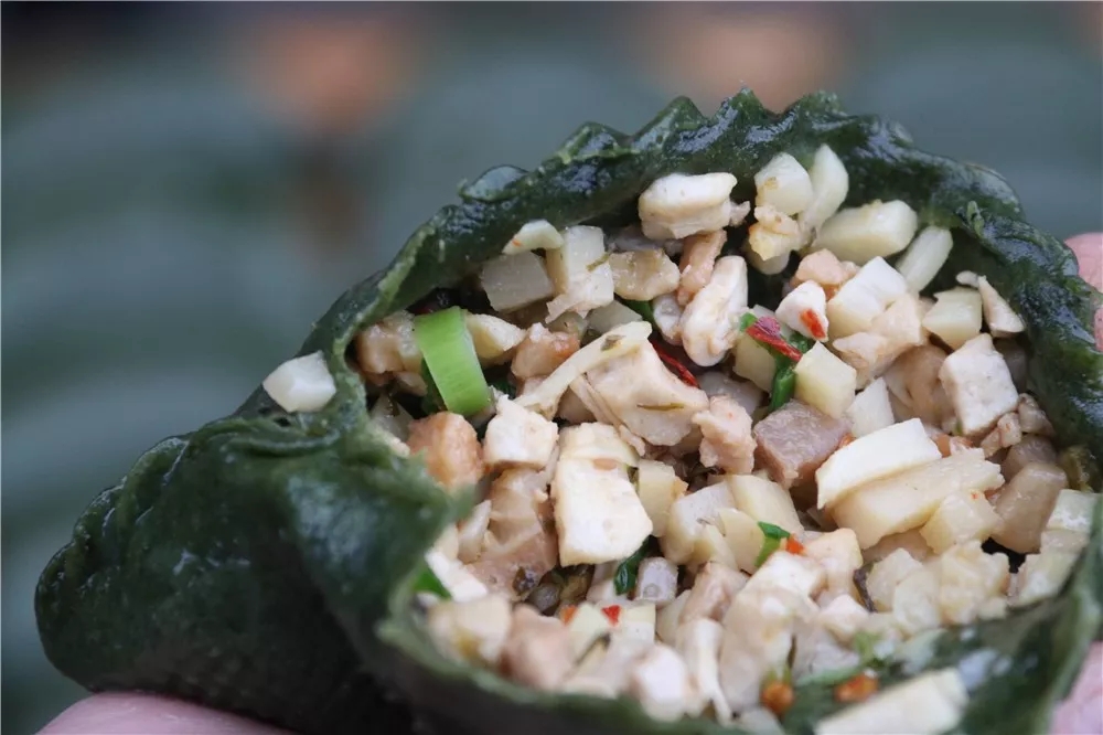 娴欐睙琚綆浼扮殑瀹濊棌缇庨灏忛晣,娴欐睙灏忎紬鏃呮父灏忓煄缇庨