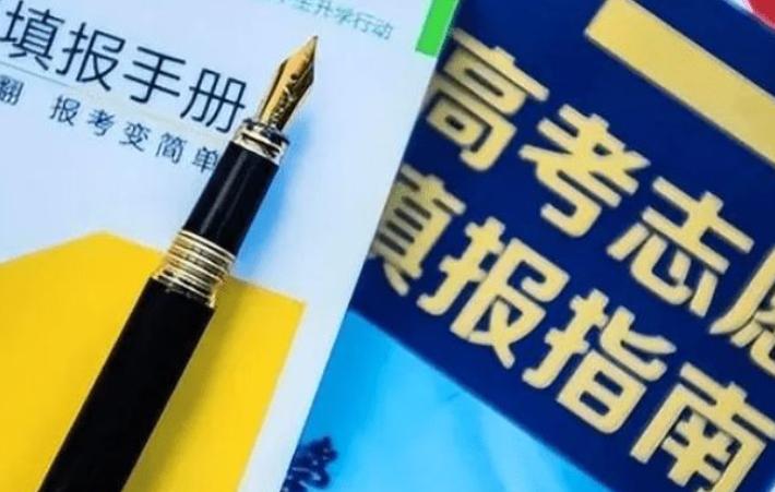 福建女孩高考364分，骗父母考了586分状告教育局，最终结果如何？