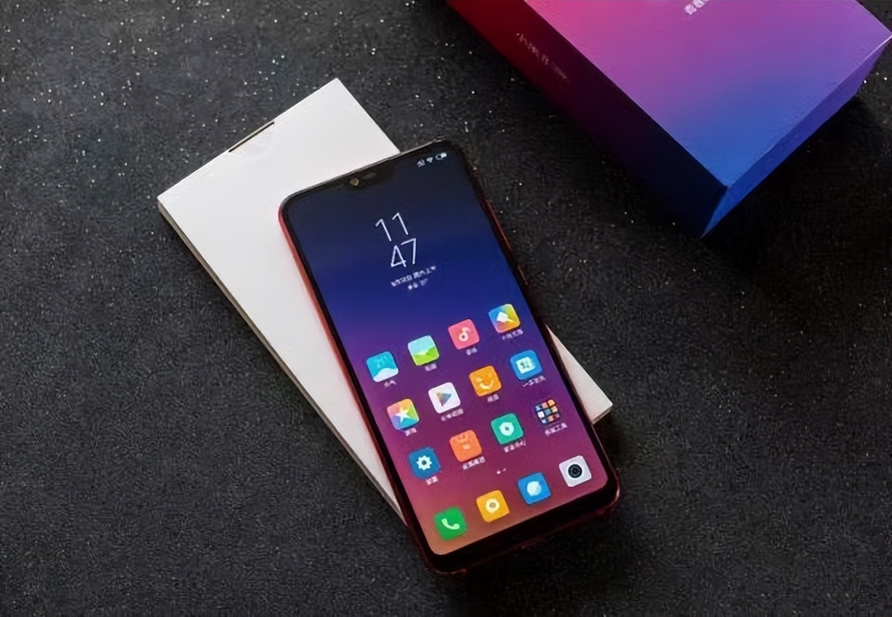 “考后经济”大热,唯品会数码产品卖爆背后,年轻人青睐性价比