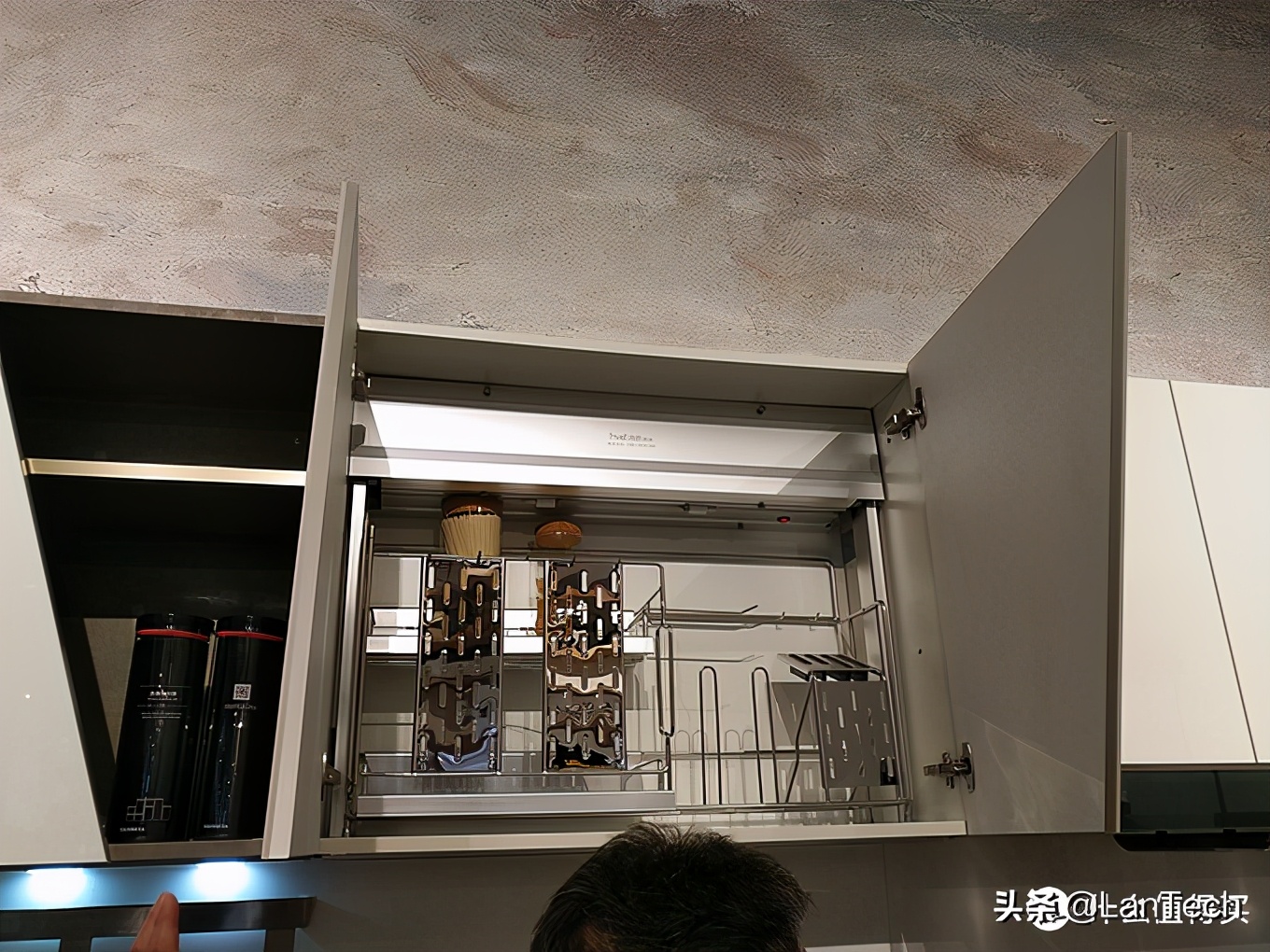 暴走两万步！海量图片带你游览2017年AWE家电展