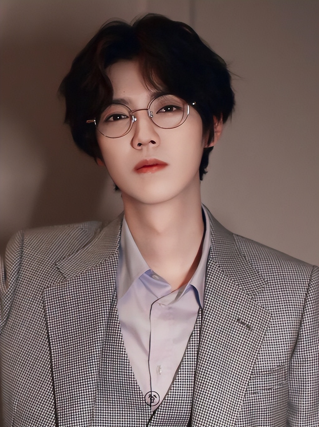 鹿晗背景有多强,鹿晗背景有多强大