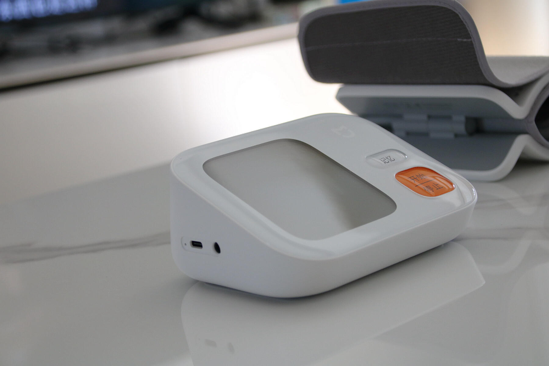 小米卷土重来家庭医疗器械领域,众筹199即可入手的智能血压计