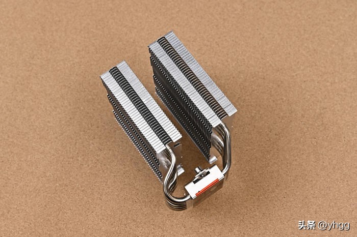 七彩虹主板b760和影驰760,七彩虹b760冰霜对比影驰b760