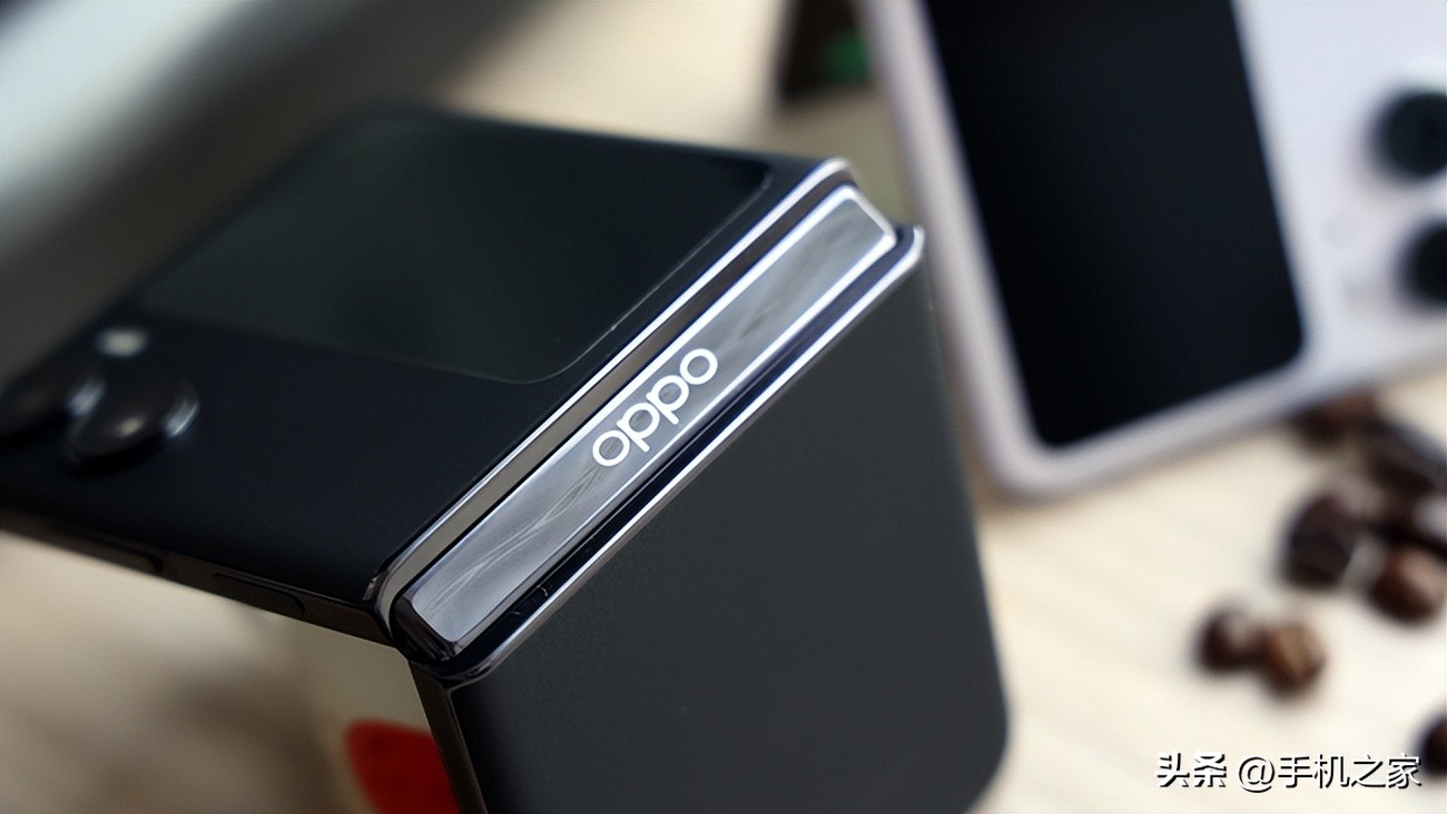 小折叠屏oppofindx2,oppofindn2大折叠测评