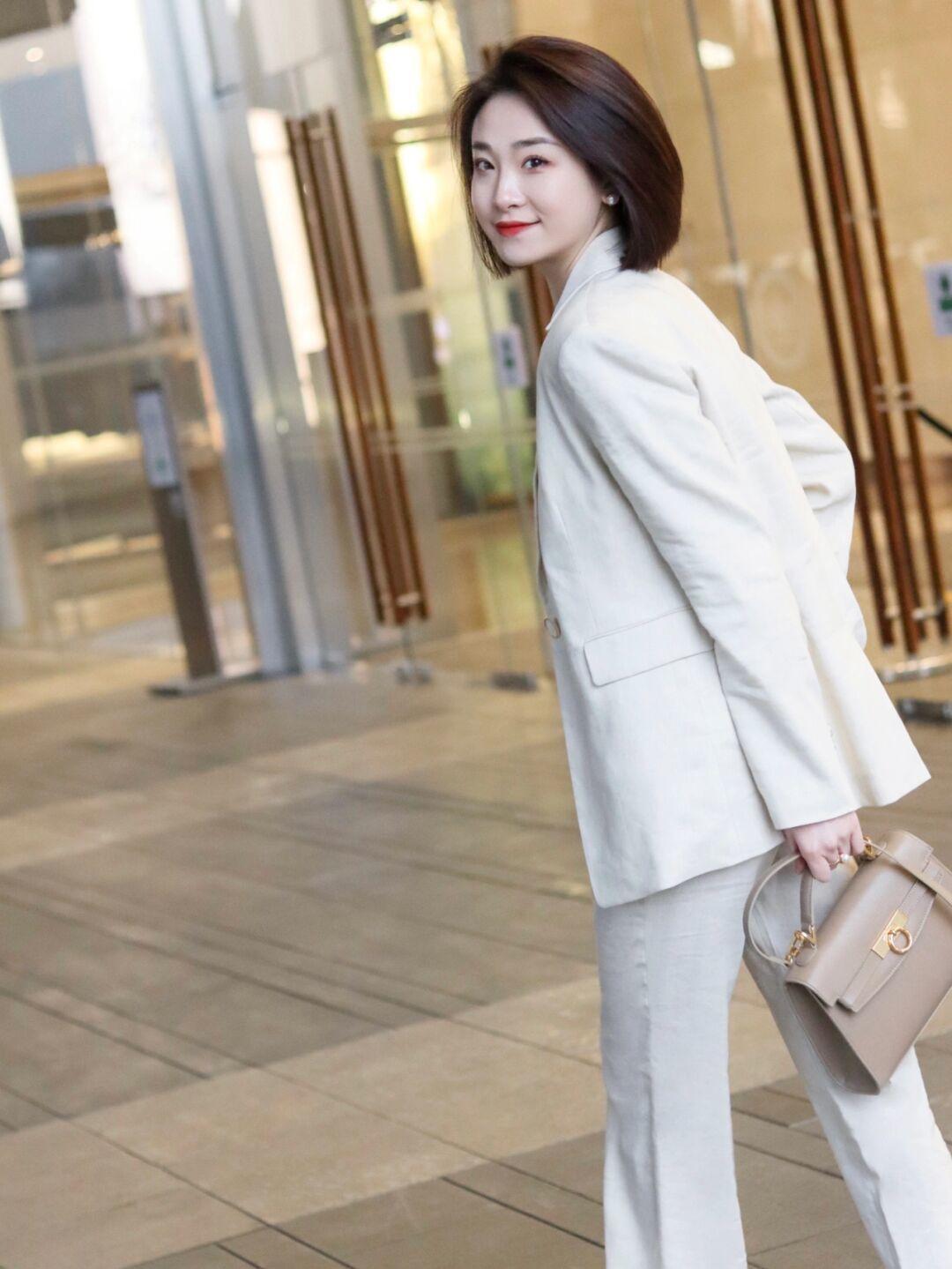 不同职场西装穿搭,职场想要正式又不刻板的穿搭