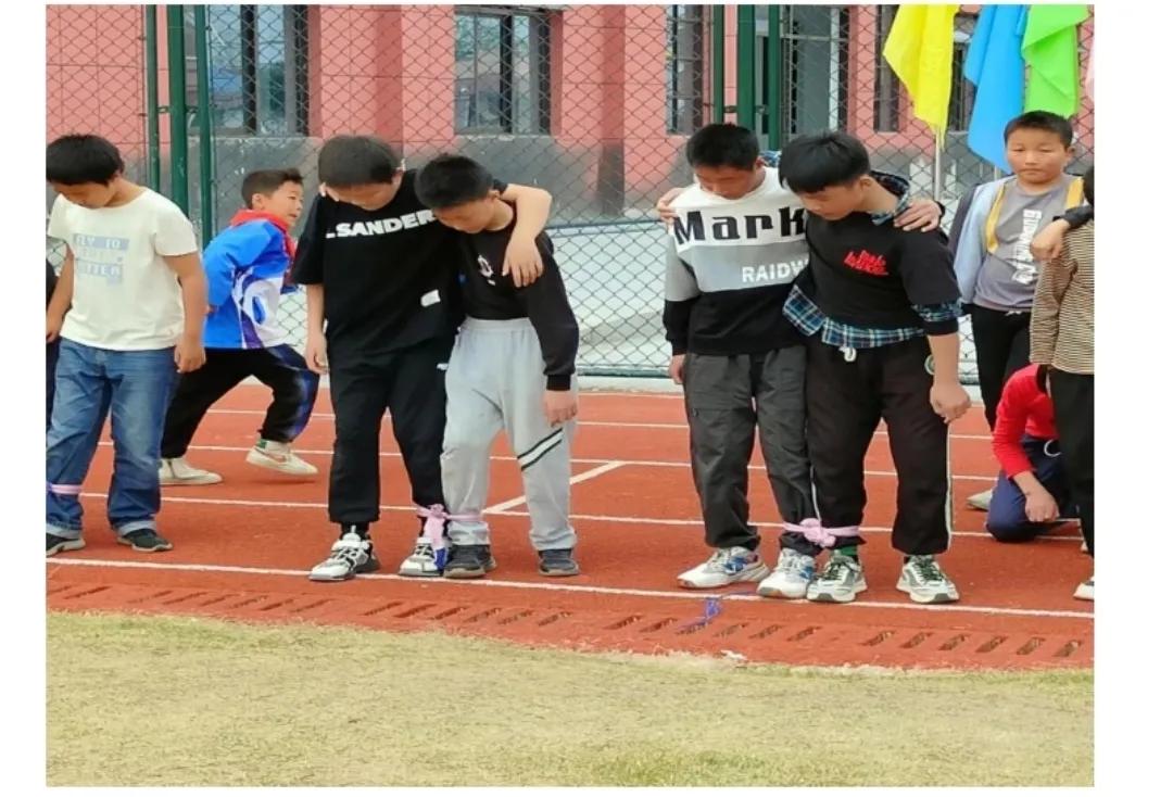 喜迎二十大运动向未来——瓦房小学举行2022年第九届校园运动会