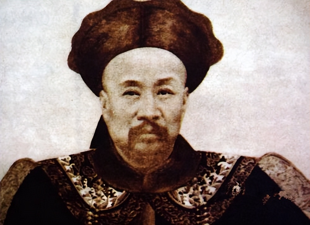 甲骨文是怎么辨识出来的,甲骨文中的甲骨用甲骨文怎么写