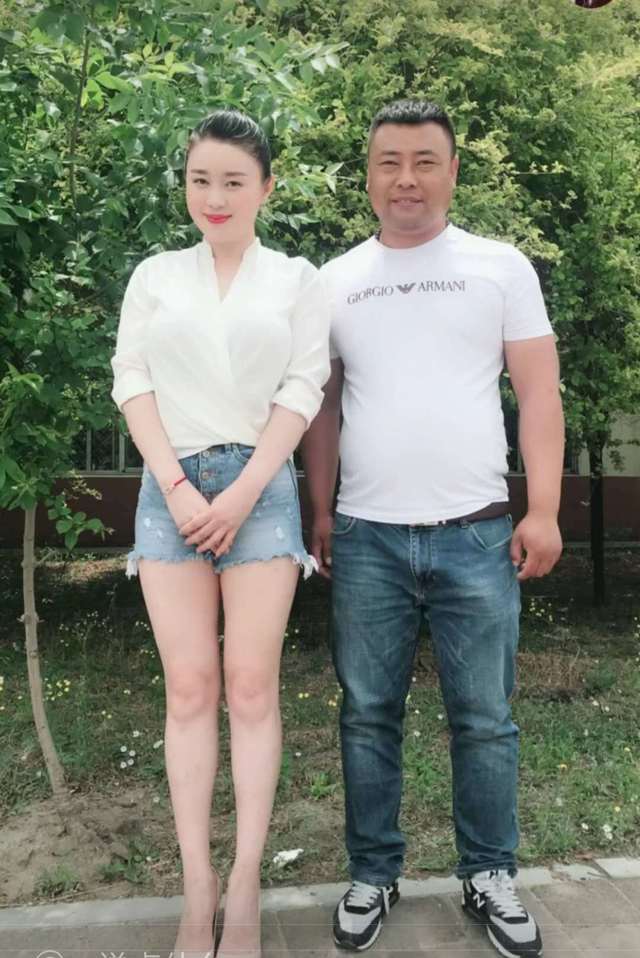 年近40却至今未婚的关婷娜,关婷娜身材