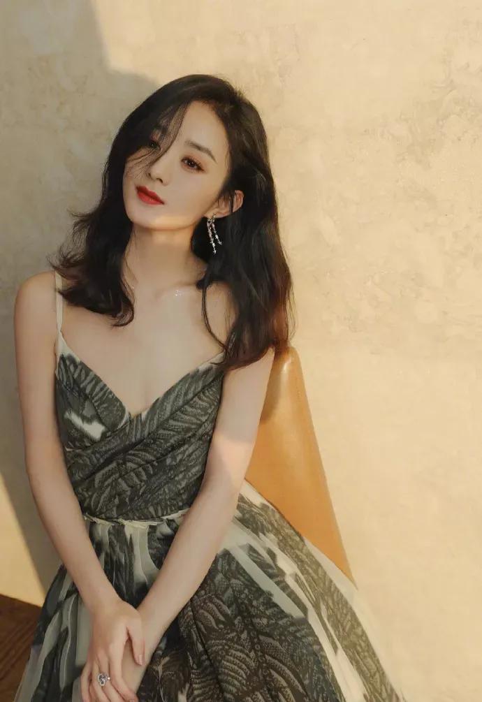 赵丽颖金鹰大满贯指什么,赵丽颖大荧幕成就