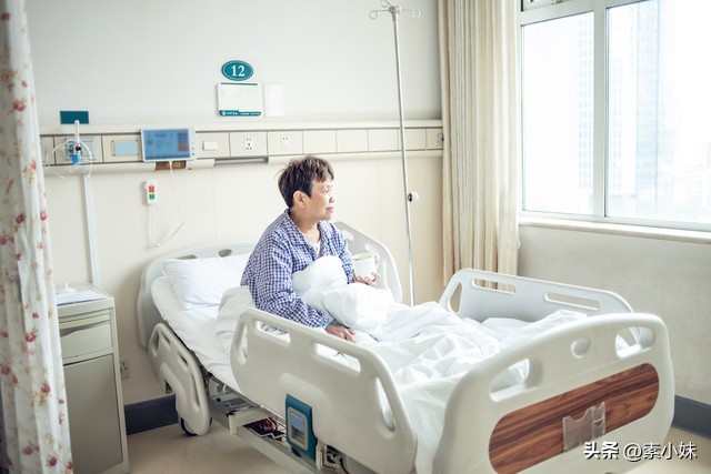 朋友离世了她的微信是否删去,朋友去世给她微信发信息