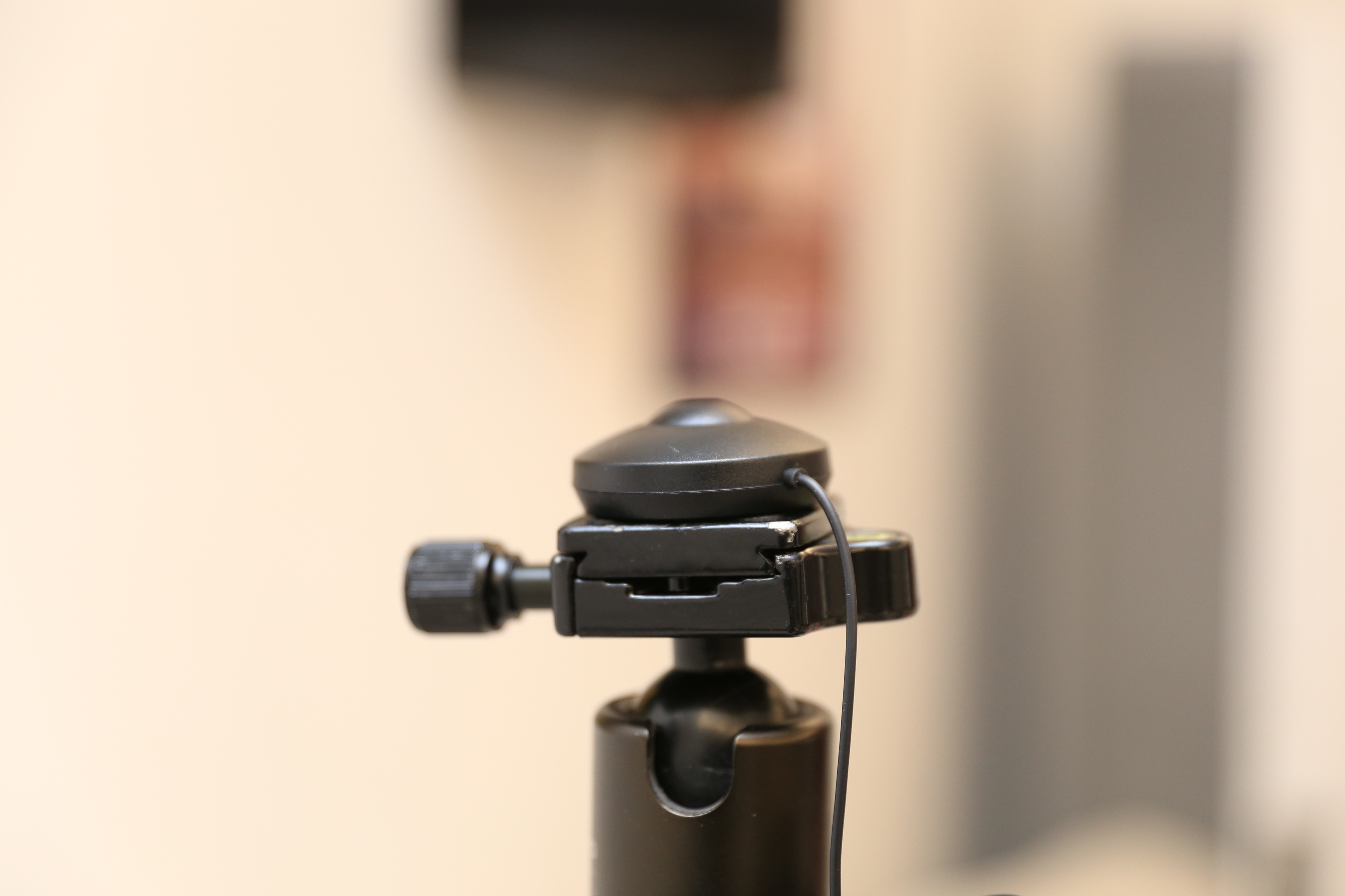 安桥7100功放与天龙3800哪个好,天逸2900和安桥nr7100哪个好