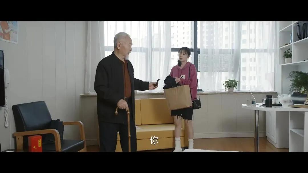 阚清子倪虹洁突如其来的假期,阚清子倪虹洁发布会