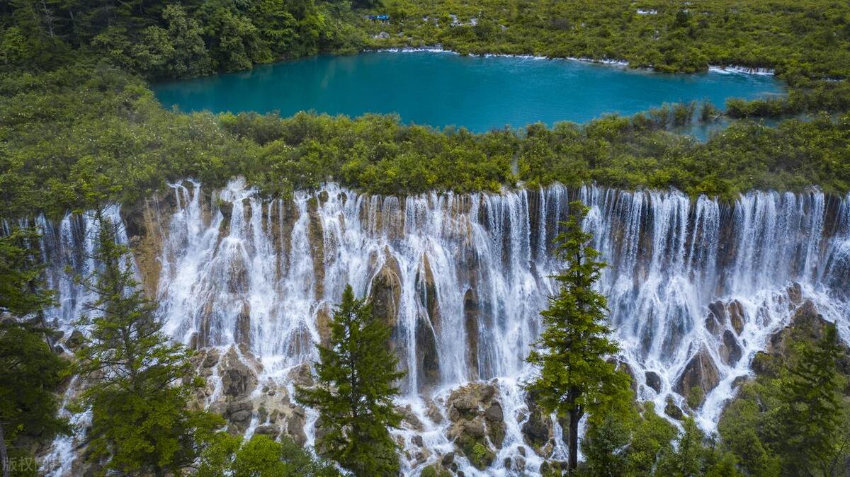 九寨沟什么时候去旅游最合适,现在还能去九寨沟旅游吗最佳时间