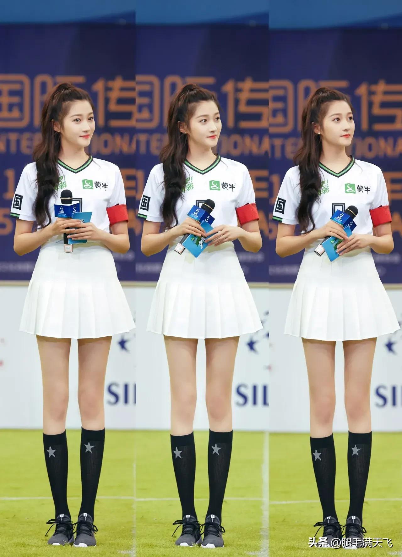 关晓彤足球宝贝造型,关晓彤喜欢足球吗