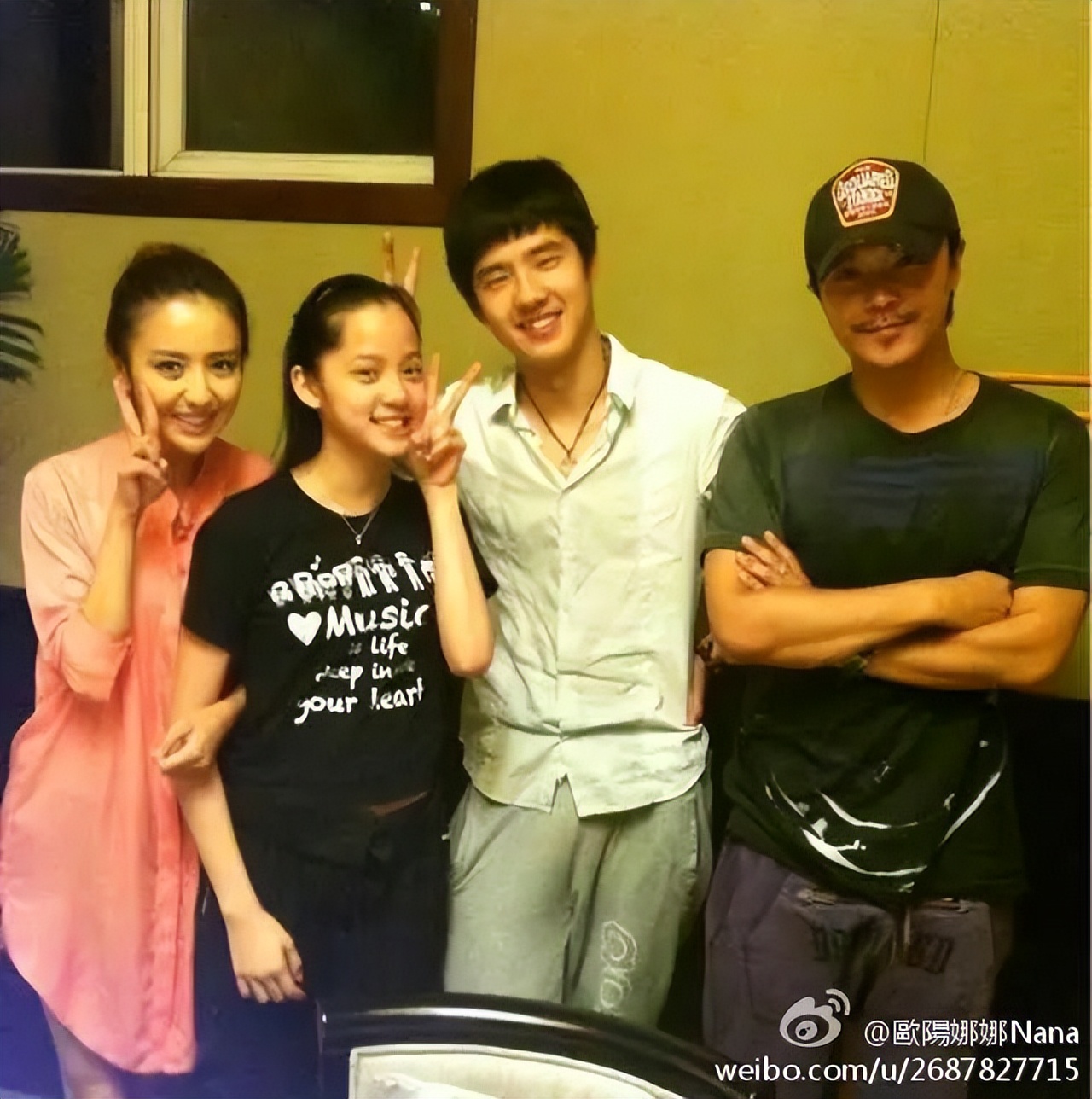 刘昊然周冬雨张一山,刘昊然周冬雨山楂树之恋