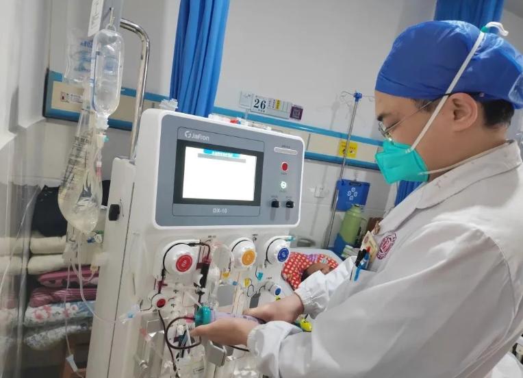 血液净化治疗crrt设备,连续性血液净化crrt操作视频