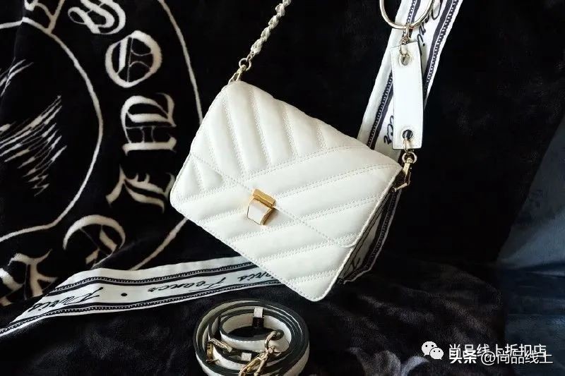 红谷女包轻奢品牌直播,红谷女包包新款2023爆款