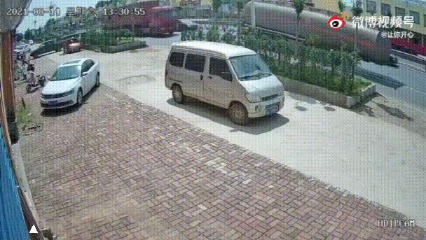 寝室洁厕灵经常被偷啥意思,宿舍洁厕灵被偷