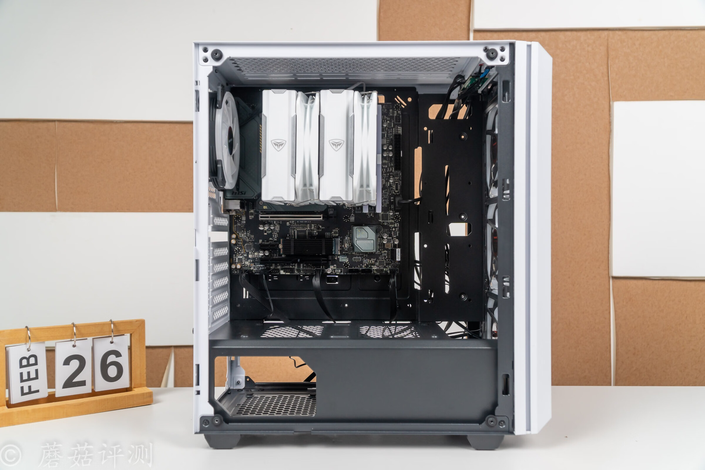 攒了好久的钱终于派上了用场,攒了很久的钱换电脑