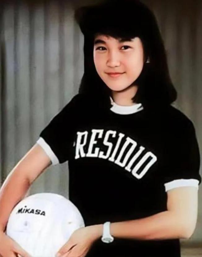 李玟的这一生有多坎坷,李玟的背后有多少心酸