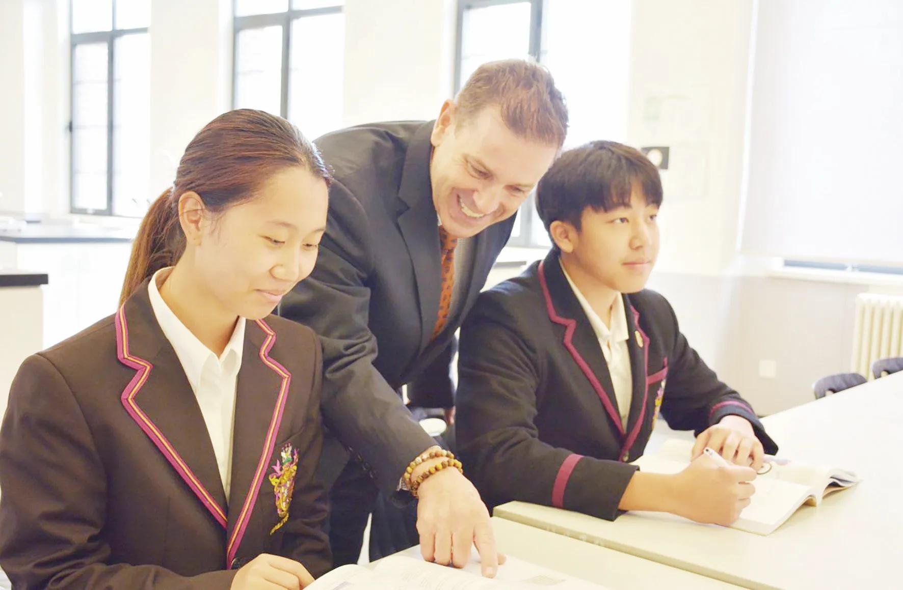 黑利伯瑞国际学校课程,黑利伯瑞国际学校辩论