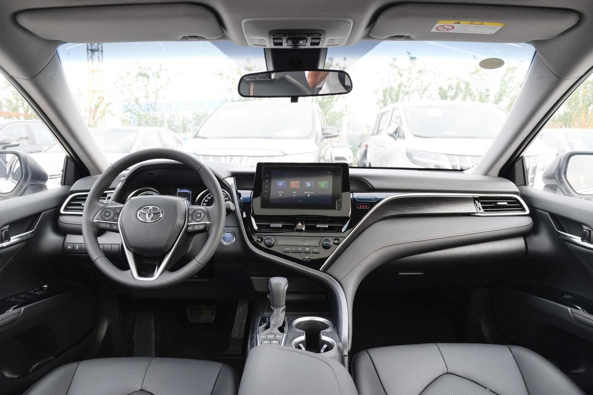 18年凯美瑞双擎旗舰版沉浸式体验,新款凯美瑞双擎2.5豪华版概念