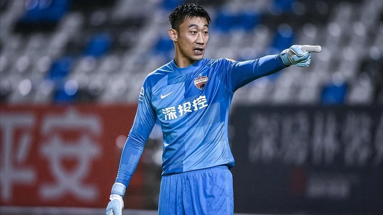 时隔3年，知名主持陈密丈夫又被抓，疑卷入李铁事件中收钱打黑球