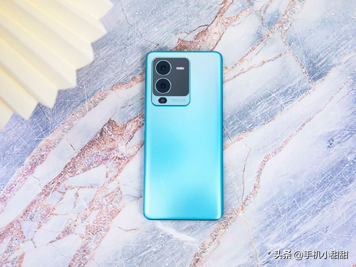 vivos15pro与vivox80怎么选,vivos15pro和vivox80哪个好