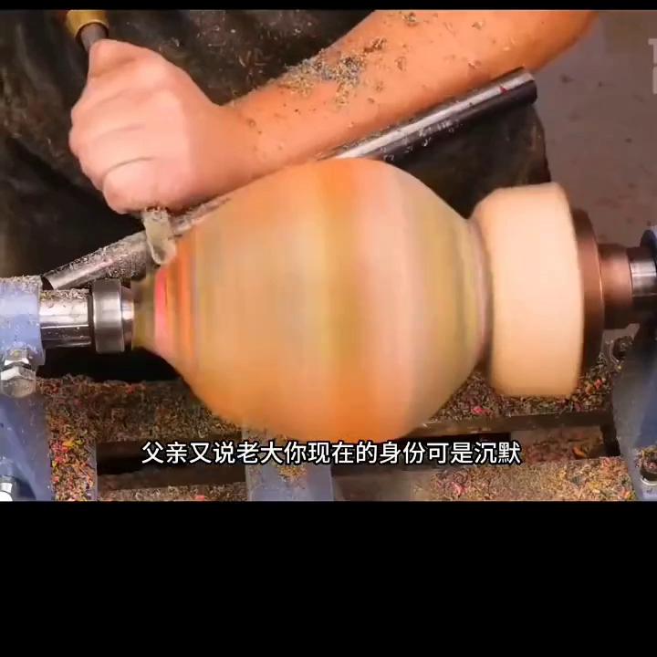 被逼亮出身份的小说,换身份小说完整版