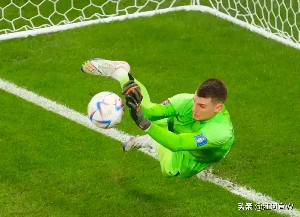 盘点世界杯门将封神扑救,世界杯十大巅峰时刻