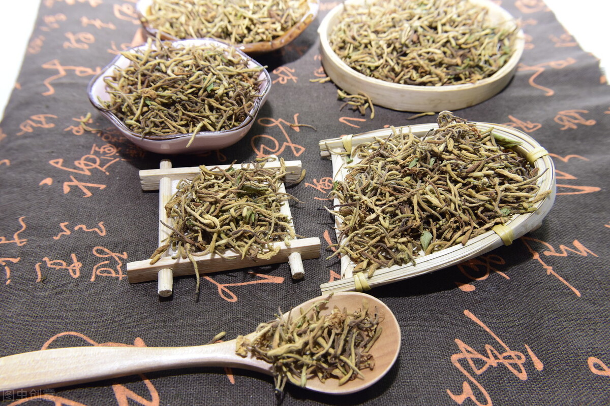 小暑至大暑来，头晕恶心食欲差、全身酸痛没力气，祛湿养阳这样做