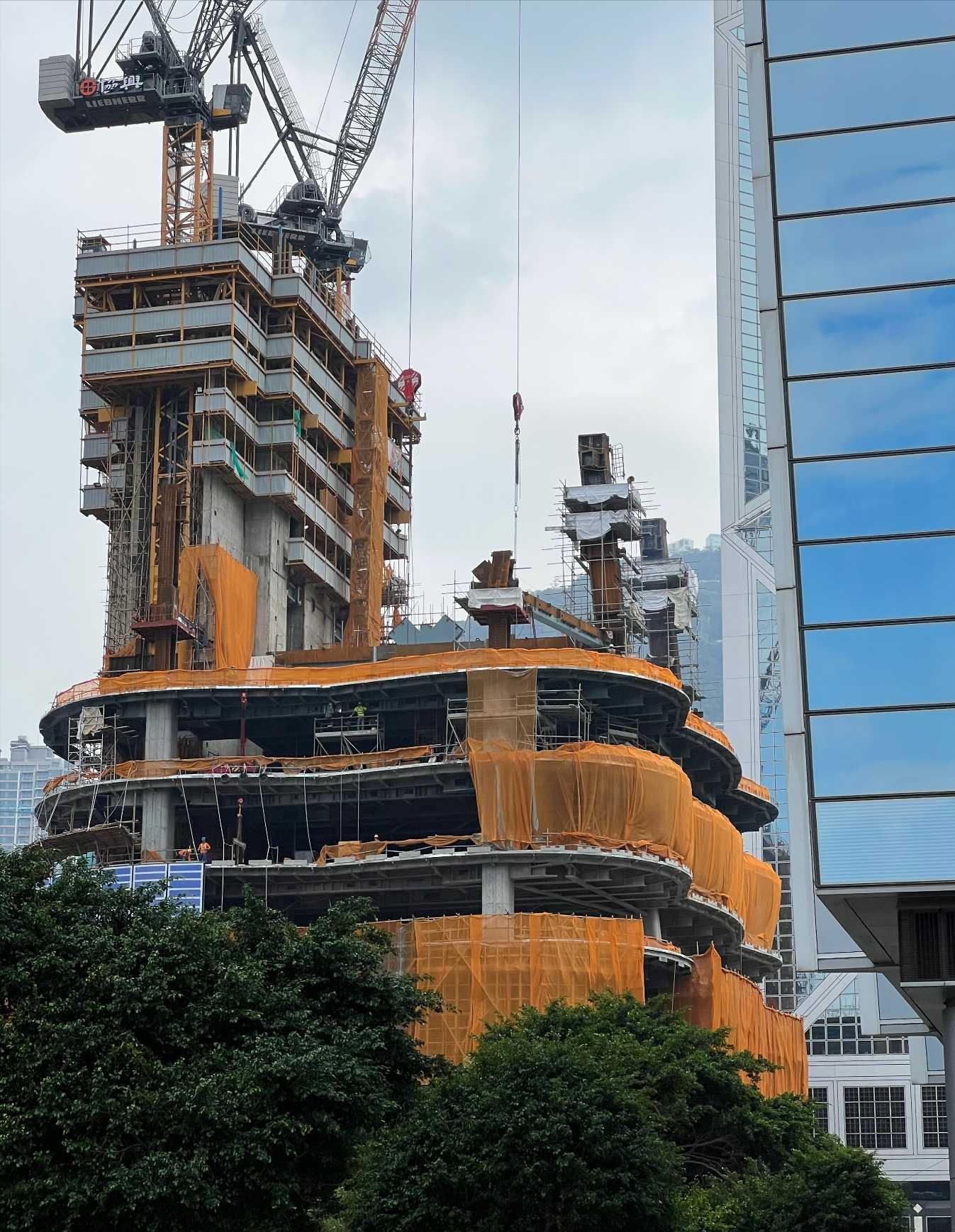 李家诚香港楼盘,李嘉诚投资哪些项目