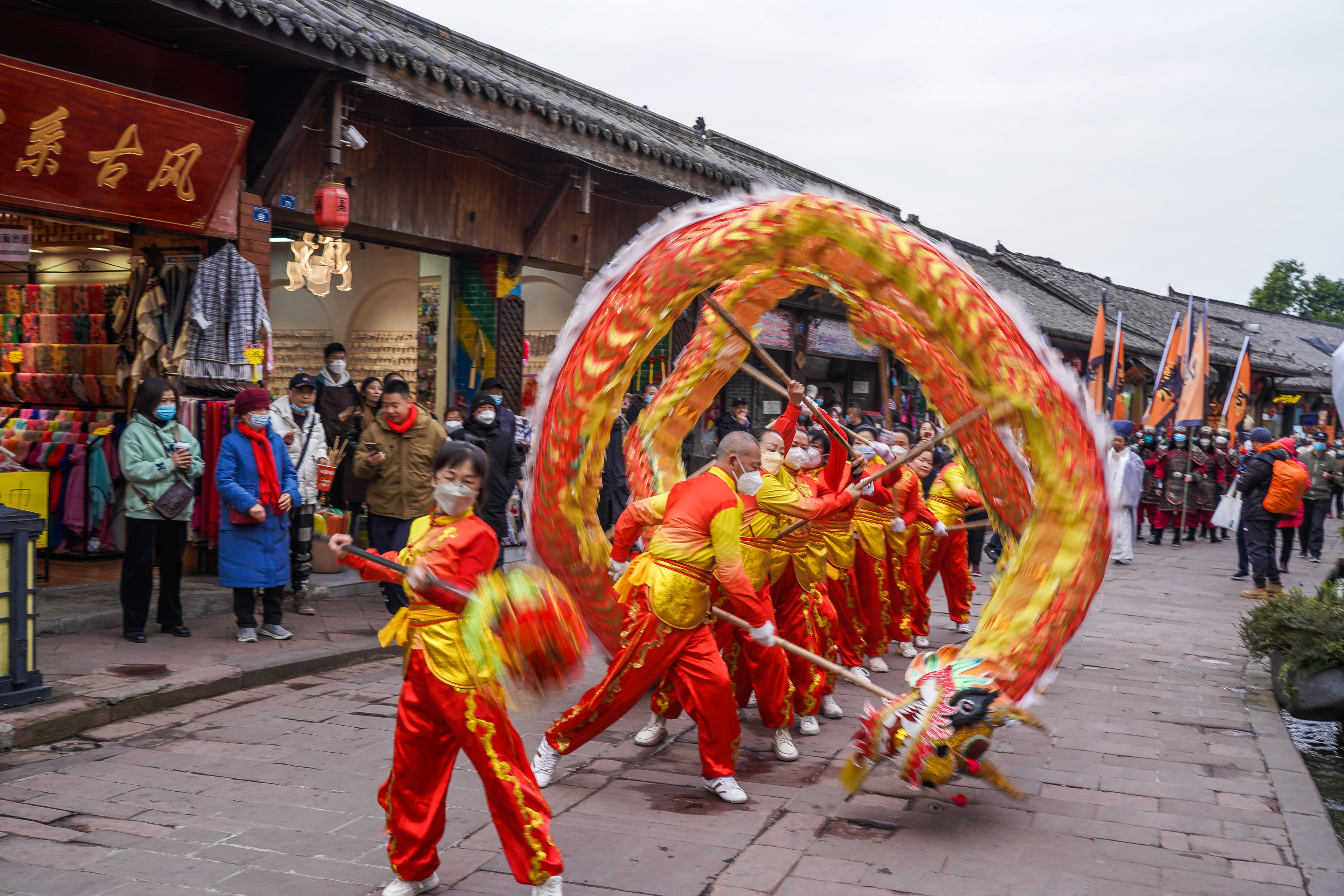 龙泉洛带古镇自驾游攻略,龙泉古镇攻略一日游可以带孩子吗