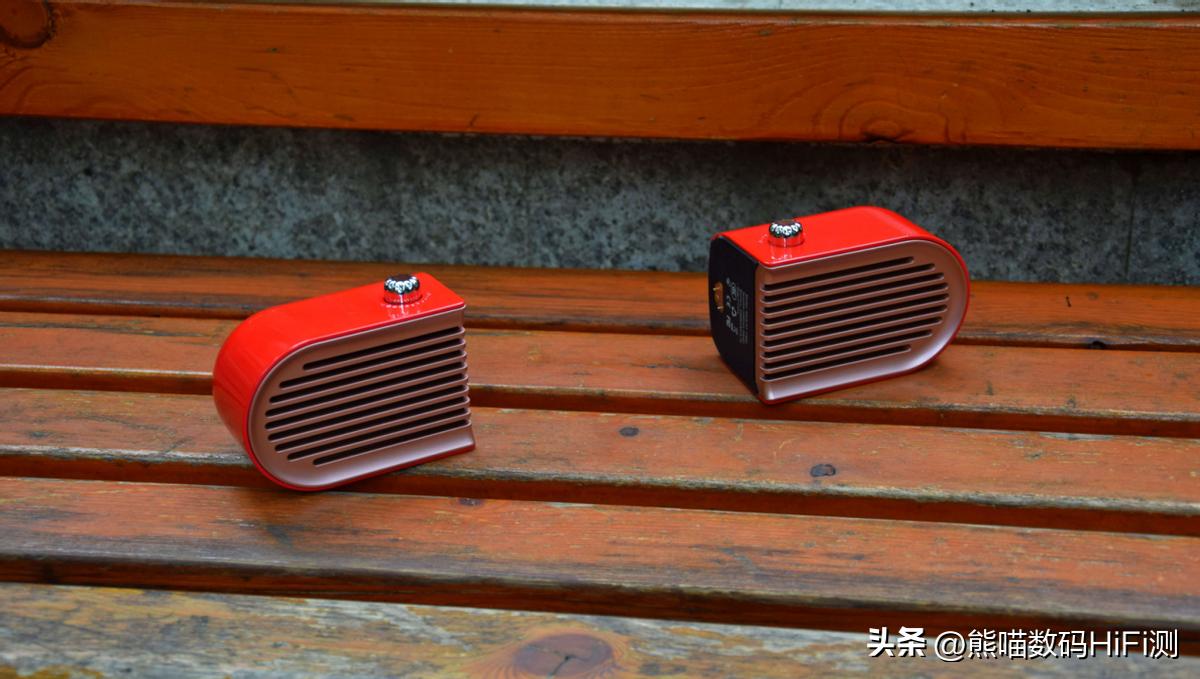 户外旅行神器，分体式TWS无线蓝牙音响艾刻iKKOITS02评测