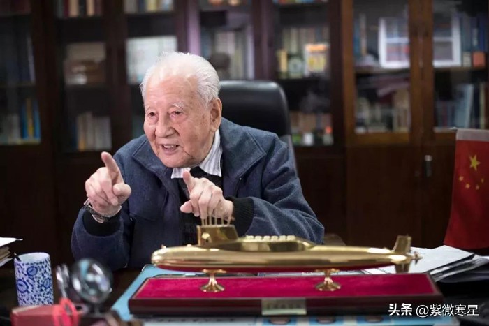 美国面临两难的抉择,美国深陷结构性矛盾