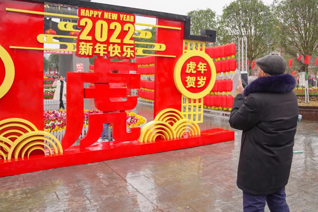 广安低坑大瀑布要门票吗,观瀑布最佳去处